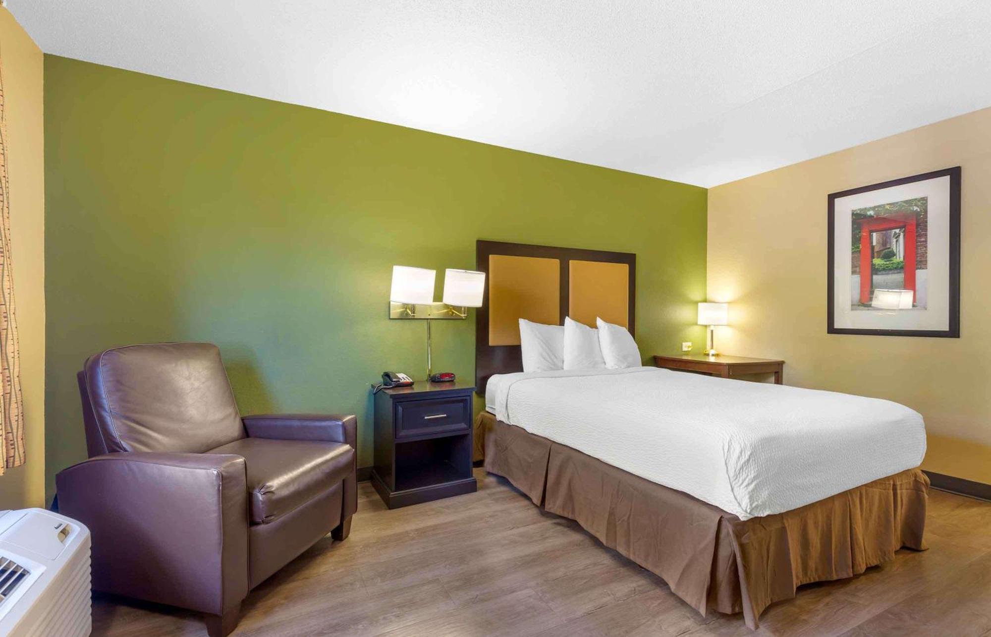 Extended Stay America Select Suites - Chesapeake - Churchland Blvd Exterior foto